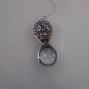 Magnifying Glass Antique Silver Swirly Art Nouveau Loupe Pendant Necklac…